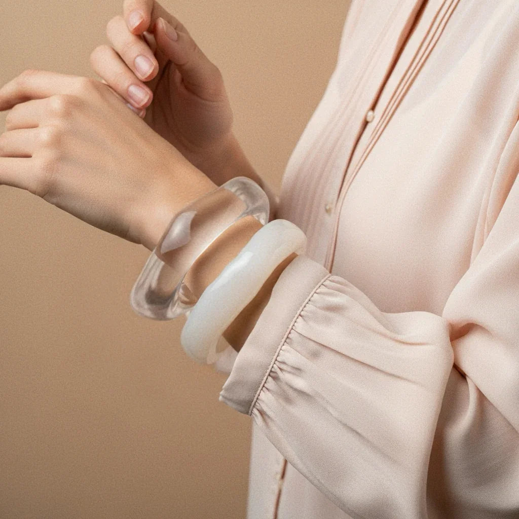 Avaria Acrylic Bangle