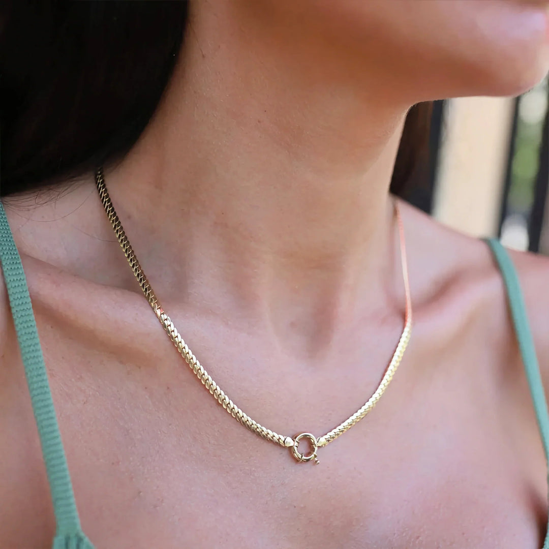Gardenia Gold Herringbone Pendant