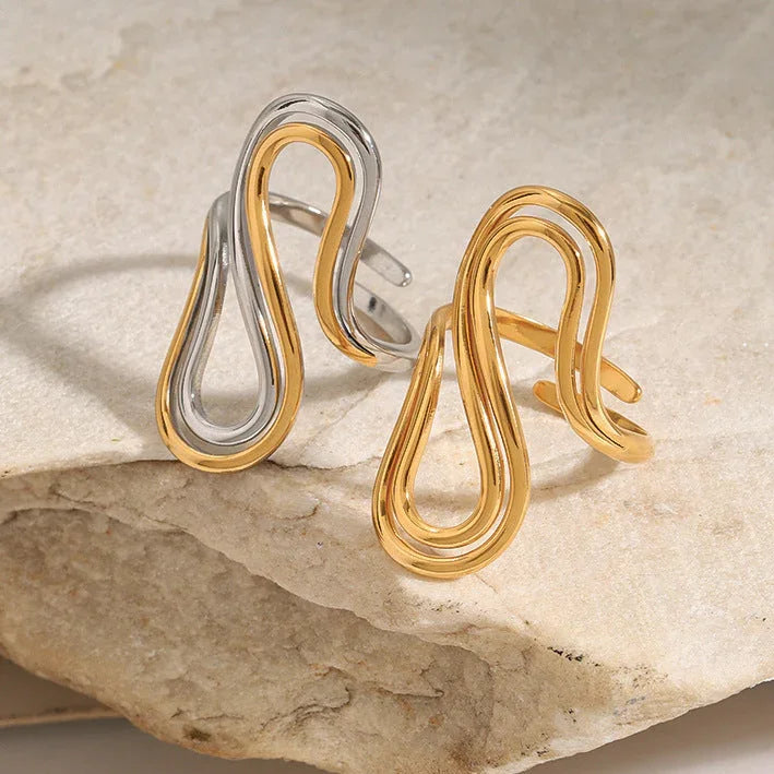 Halle Abstract Gold Ring