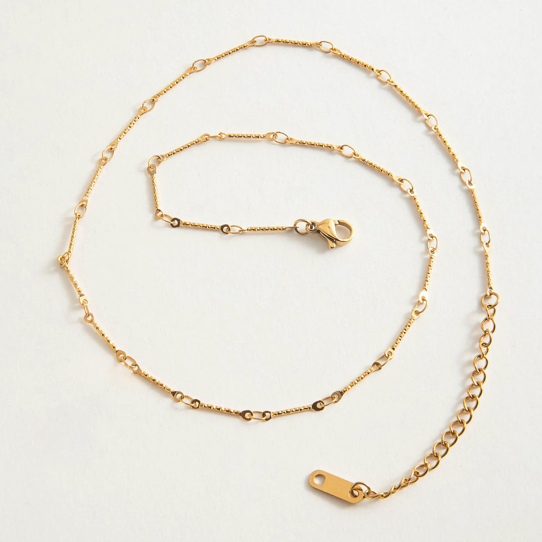 Amy Linked Chain Gold Necklace