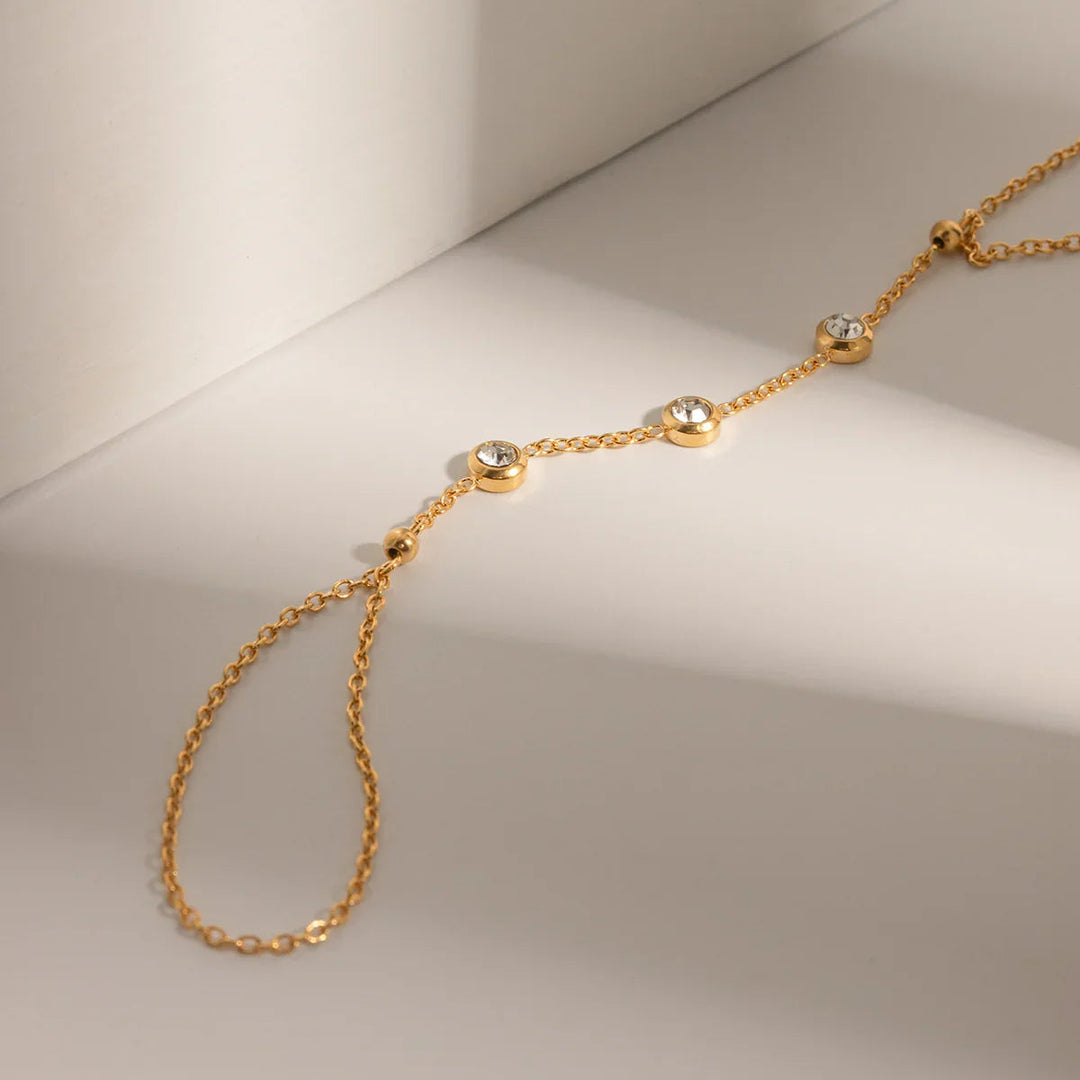 Leona Diamond Hand Chain