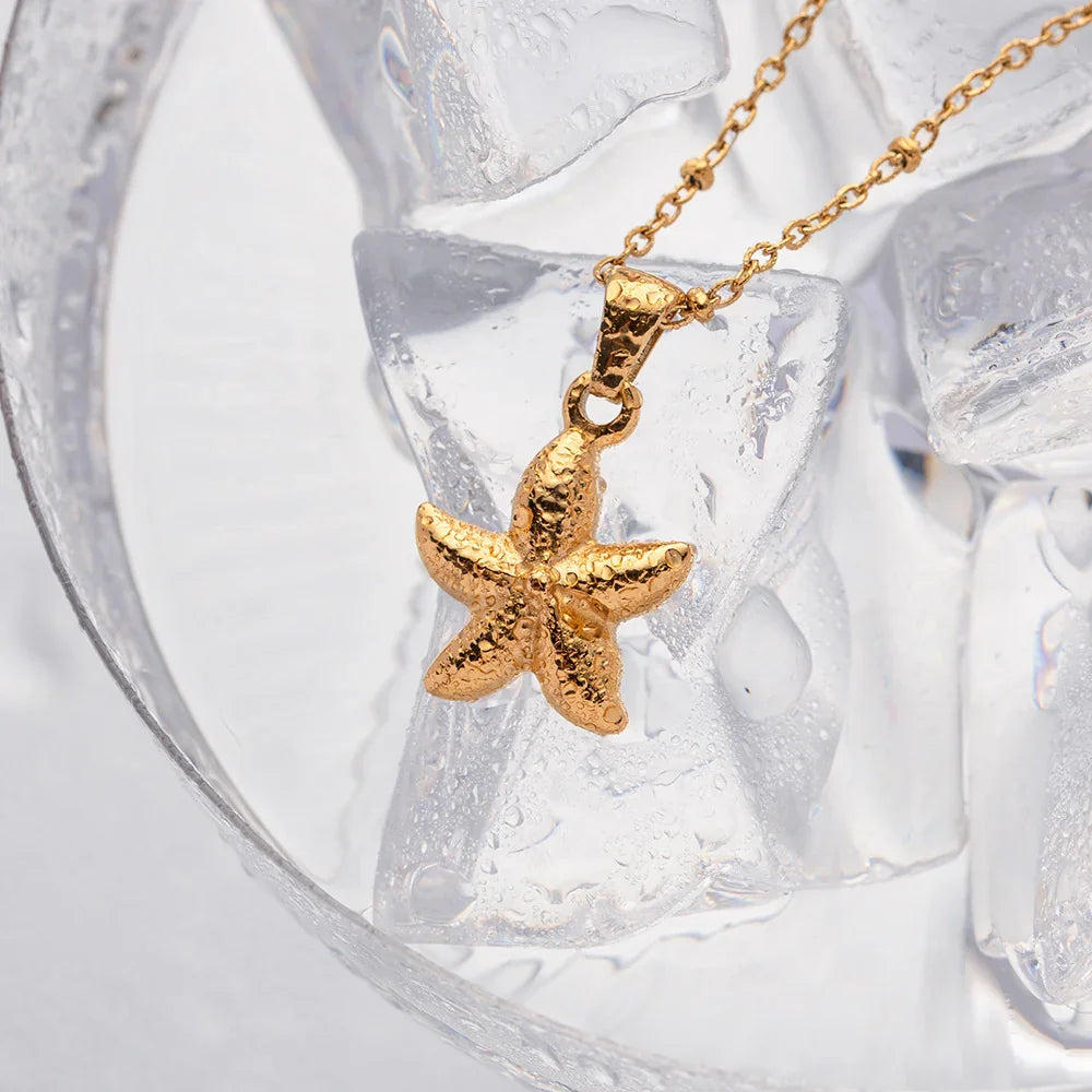 Emmie Gold Starfish Pendant