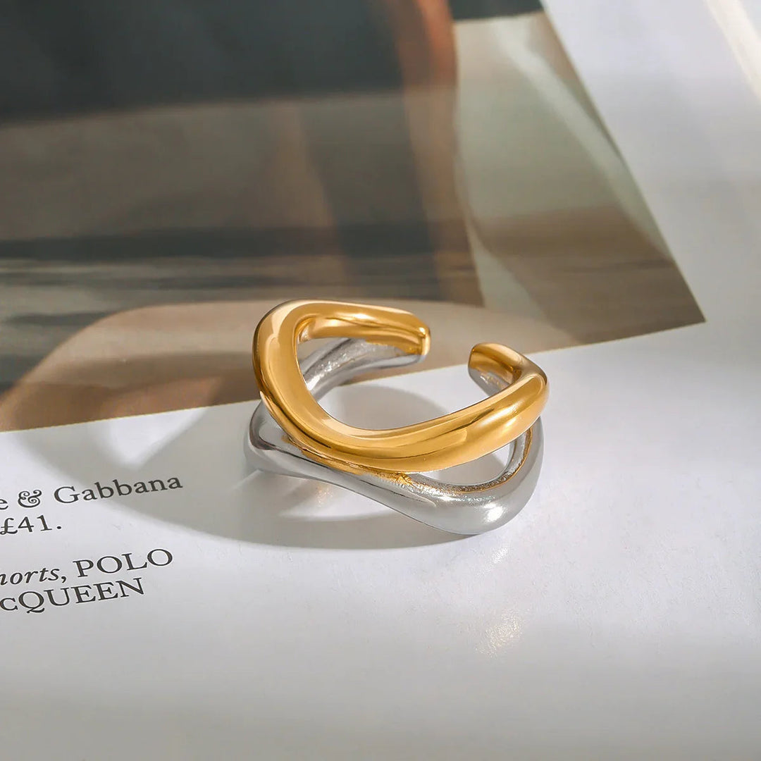 Deanna Gold Intertwined Ring
