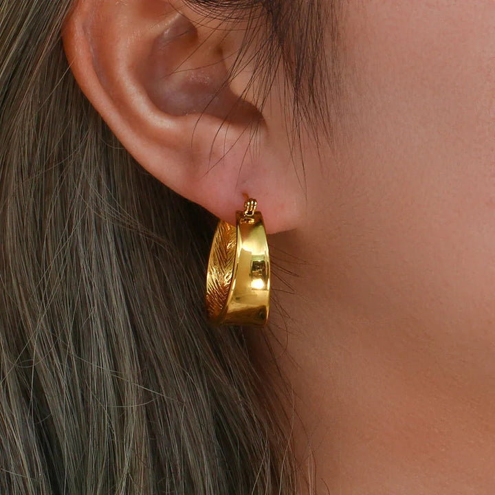 Lyla Hoop Earrings