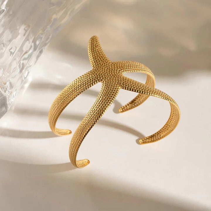 Annika Gold Starfish Cuff