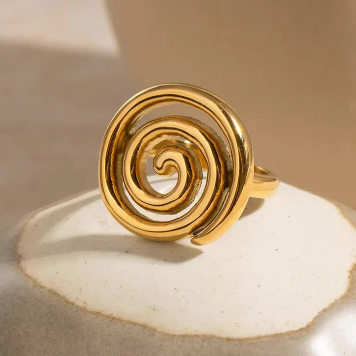 Christy Spiral Gold Ring