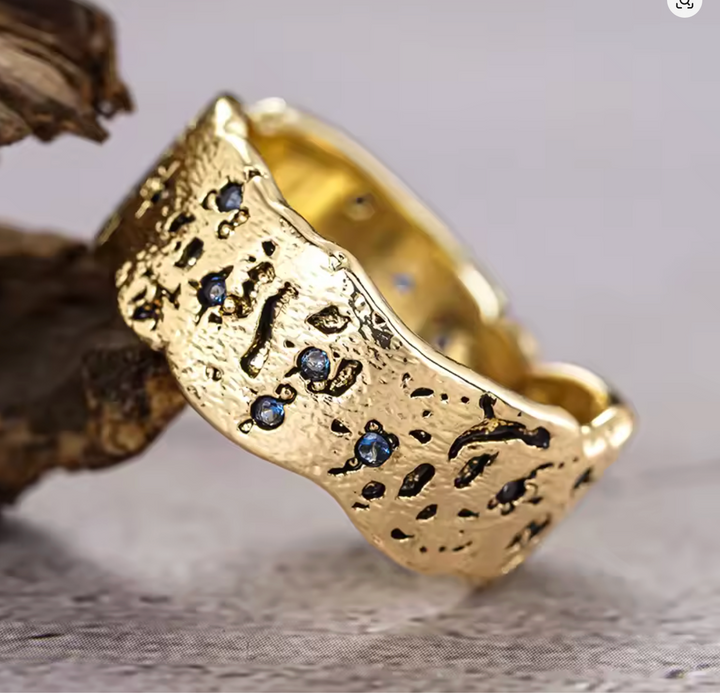 Women Ruins Style Ring