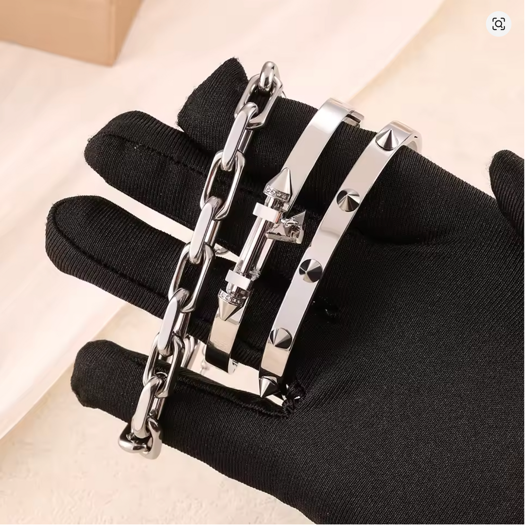 Titanium Steel Rivets Bracelet Set - Waterproof