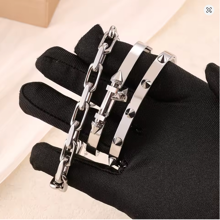 Titanium Steel Rivets Bracelet Set - Waterproof