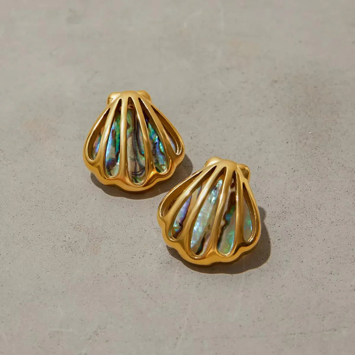 Nixie Gold Seashell Earrings